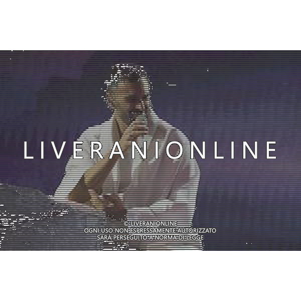 Roma 13 Novembre 2025 Marco Mengoni live al Palazzo dello Sport di Roma durante il suo ‘Live in Europe 2025’ Tour Nella Foto: Marco Mengoni Foto Credit: Andrea Bracaglia- AGENZIA ALDO LIVERANI SAS