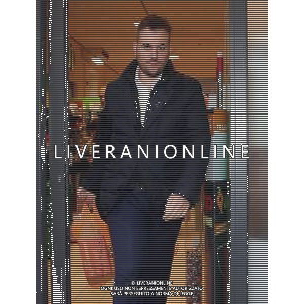 IMOLA 15 11 2025 COLLETTA ALIMENTARE PRESENTI SINDACO DI IMOLA MARCO PANIERI,CONSIGLIERE REGIONALE FABRIZIO CASTELLARI,ASSESSORE DANIELA SPADONI,NICHOLAS VACCHI VICE PRESIDENTE DEL CONSIGLIO COMUNALE,ROBERTO VISANI PRESIDENTE DEL CONSIGLIO COMUNALE DI IMOLA,MARCO COMMISSARI E I VOLONTARI NELLA FOTO SINDACO DI IMOLA MARCO PANIERI ©SANNA - AGENZIA ALDO LIVERANI SAS