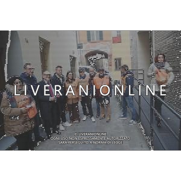 IMOLA 15 11 2025 COLLETTA ALIMENTARE PRESENTI SINDACO DI IMOLA MARCO PANIERI,CONSIGLIERE REGIONALE FABRIZIO CASTELLARI,ASSESSORE DANIELA SPADONI,NICHOLAS VACCHI VICE PRESIDENTE DEL CONSIGLIO COMUNALE,ROBERTO VISANI PRESIDENTE DEL CONSIGLIO COMUNALE DI IMOLA,MARCO COMMISSARI E I VOLONTARI NELLA FOTO ASSESSORE DANIELA SPADONI ©SANNA - AGENZIA ALDO LIVERANI SAS