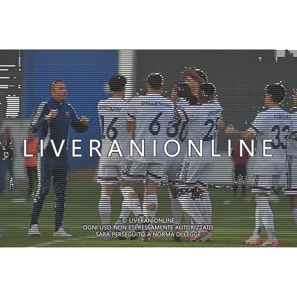 Latina vs Cosenza Campionato Serie C Sky Wifi - 14 Giornata Stadio D.Francioni - Latina 15-11-2025 nella foto Esultanza Cosenza Foto di Federico Gaetano - ag.Aldo Liverani- AGENZIA ALDO LIVERANI SAS