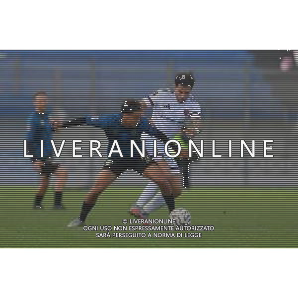 Latina vs Cosenza Campionato Serie C Sky Wifi - 14 Giornata Stadio D.Francioni - Latina 15-11-2025 nella foto Quieto e Langella Foto di Federico Gaetano - ag.Aldo Liverani- AGENZIA ALDO LIVERANI SAS