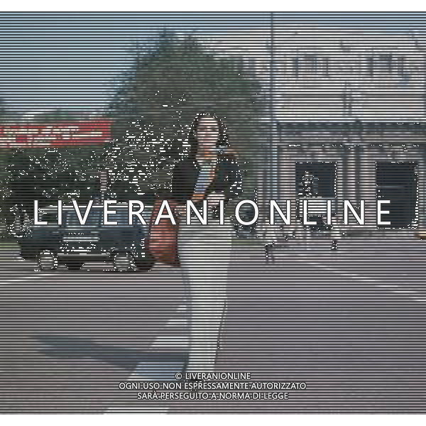 COL-RETROSPETTIVA DORA MORONI CANTANTE E PRESENTARICE TELEVISIVA NELLA FOTO DORA MORONI A MILANO AG ALDO LIVERANI SAS