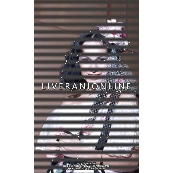 DIAP-RETROSPETTIVA DORA MORONI CANTANTE E PRESENTATRICE TELEVISIVA NELLA FOTO DORA MORONI VESTITO DA SPOSA A ROMA FOTO EDGARDO DELLA SCORCIOSA-AG ALDO LIVERANI SAS  