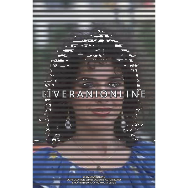 DIAP-RETROSPETTIVA DORA MORONI CANTANTE E PRESENTATRICE TELEVISIVA NELLA FOTO DORA MORONI FOTO MARIO DOTTI-AG ALDO LIVERANI SAS 