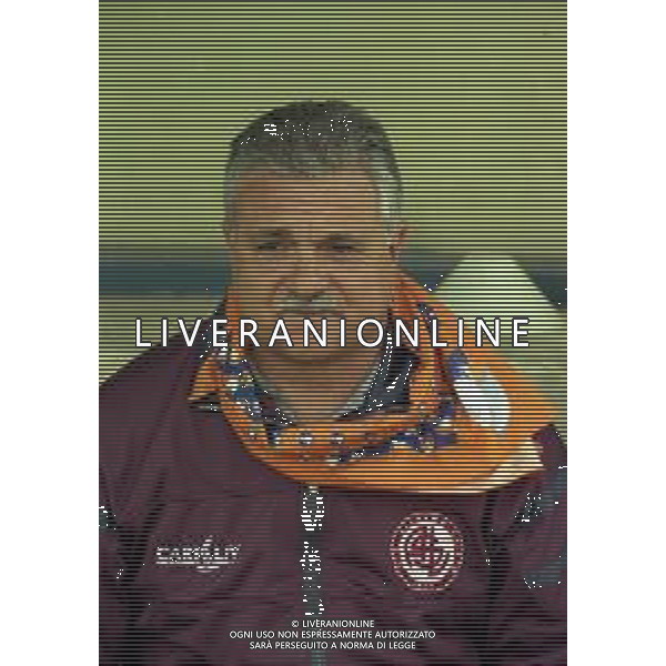 NEG-25-03-2001 PISA-CAMPIONATO DI CALCIO SERIE B PISA-LIVORNO 0-2 A TAVOLINO PER DISORDINI TRA LE TIFOSERIE NELLA FOTO OSVALDO IACONI ALLENATORE LIVORNO CALCIO AG ALDO LIVERANI SAS
