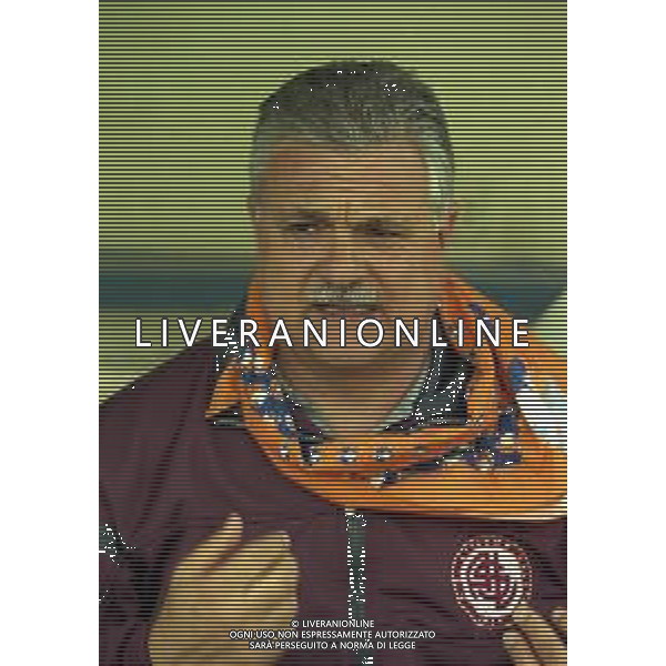 NEG-25-03-2001 PISA-CAMPIONATO DI CALCIO SERIE B PISA-LIVORNO 0-2 A TAVOLINO PER DISORDINI TRA LE TIFOSERIE NELLA FOTO OSVALDO IACONI ALLENATORE LIVORNO CALCIO AG ALDO LIVERANI SAS