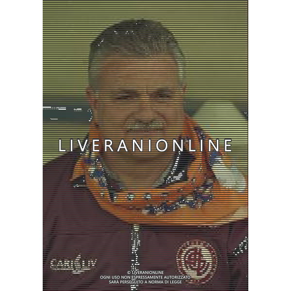 NEG-25-03-2001 PISA-CAMPIONATO DI CALCIO SERIE B PISA-LIVORNO 0-2 A TAVOLINO PER DISORDINI TRA LE TIFOSERIE NELLA FOTO OSVALDO IACONI ALLENATORE LIVORNO CALCIO AG ALDO LIVERANI SAS