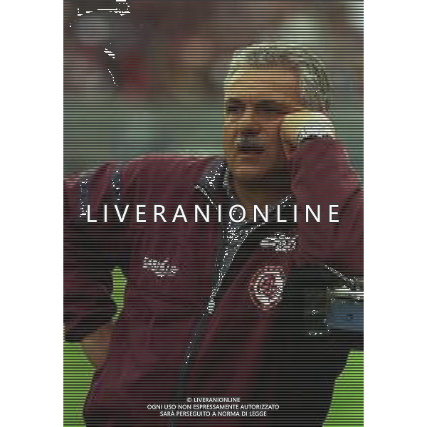 NEG-25-03-2001 PISA-CAMPIONATO DI CALCIO SERIE B PISA-LIVORNO 0-2 A TAVOLINO PER DISORDINI TRA LE TIFOSERIE NELLA FOTO OSVALDO IACONI ALLENATORE LIVORNO CALCIO AG ALDO LIVERANI SAS
