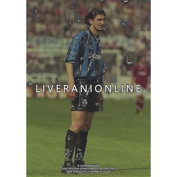 NEG-25-03-2001 PISA-CAMPIONATO DI CALCIO SERIE B PISA-LIVORNO 0-2 A TAVOLINO PER DISORDINI TRA LE TIFOSERIE NELLA FOTO AZIONE DI GIOCO AG ALDO LIVERANI SAS