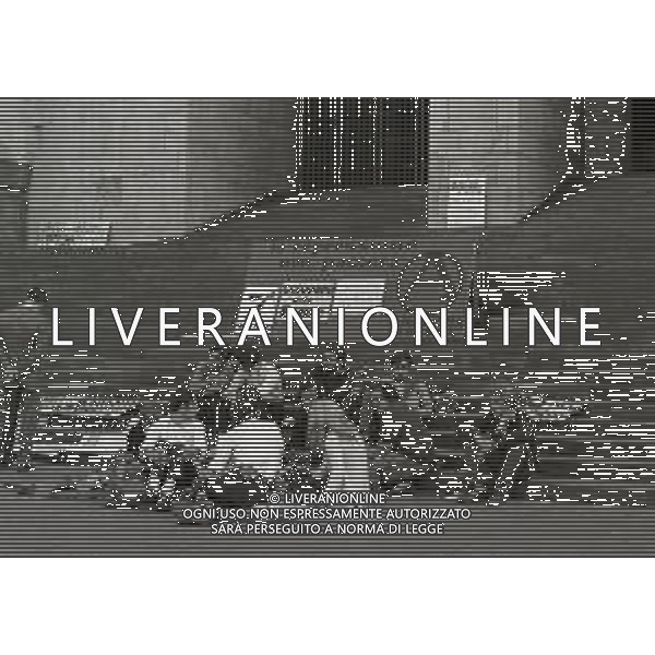 NEG-1969 -MILANO MANFESTAZIONE DEGLI ANARCHICI DAVANTI AL TRIBUNALE DI MILANO AG ALDO LIVERANI SAS