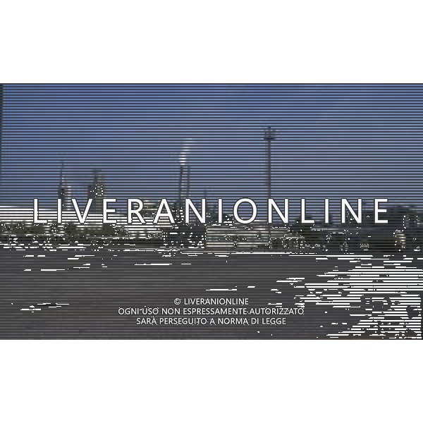 EniChem è la denominazione assunta nel 1983 dalla nuova azienda petrolchimica del gruppo Eni, che aveva assorbito le principali attività di EniChimica AG ALDO LIVERANI SAS