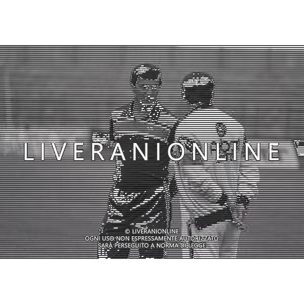 NEG-1981 ALLENAMENTO BOLOGNA CALCIO NELLA FOTO TARCISIO BURGNICH ALLENATORE BOLOGNA CALCIO CON ARISTIDE GUARNIERI AG ALDO LIVERANI SAS