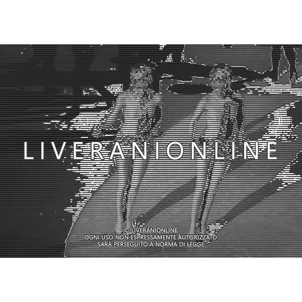 NEG-RETROSPETTIVA ELLEN E ALICE KESSLER BALLERINE NELLA FOTO ELLEN KESSLER E ALICE KESSLER NELL\'ANNO 1969 NELLA TRASMISSIONE CANZONISSIMA AG ALDO LIVERANI SAS 