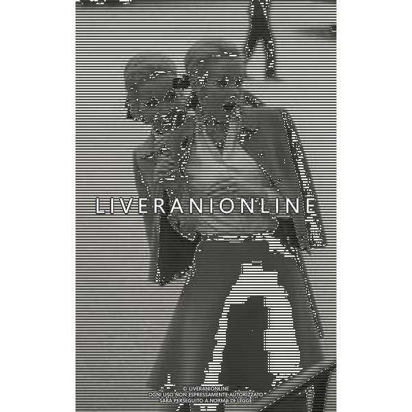 NEG-RETROSPETTIVA ELLEN E ALICE KESSLER BALLERINE NELLA FOTO ELLEN KESSLER E ALICE KESSLER NELL\'ANNO 1969 A ROMA AG ALDO LIVERANI SAS  