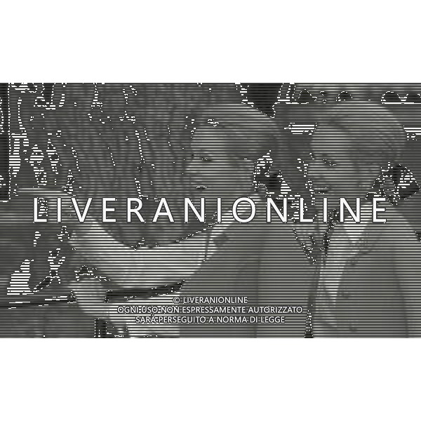 NEG-RETROSPETTIVA ELLEN E ALICE KESSLER BALLERINE NELLA FOTO ELLEN KESSLER E ALICE KESSLER NELL\'ANNO 1969 A ROMA AG ALDO LIVERANI SAS    