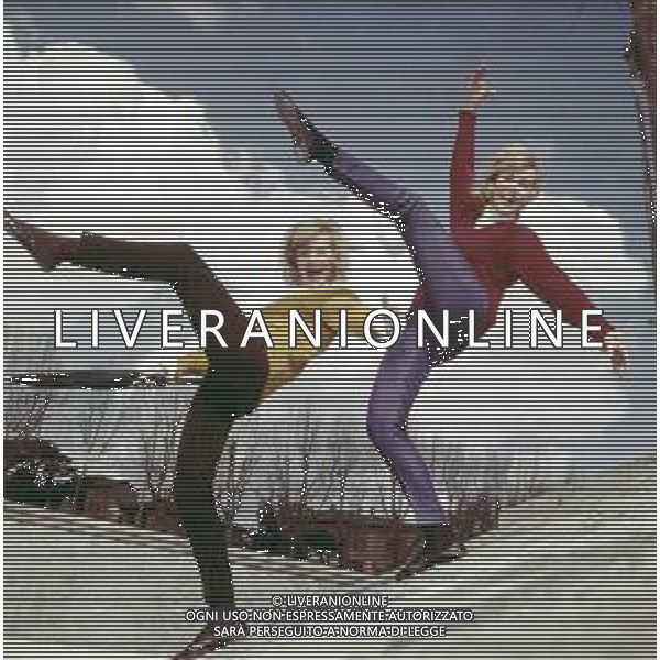 COL-RETROSPETTIVA ALICE E ELLEN KESSLER BALLERINE NELLA FOTO ALICE E ELLEN KESSLER A ROMA AG ALDO LIVERANI SAS