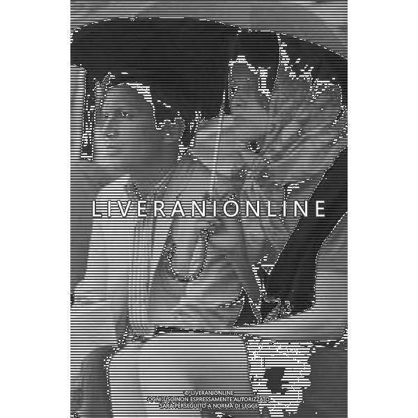 NEG-RETROSPETTIVA ELLEN KESSLER BALLERINA NELLA FOTO ELLEN KESSLER CON UMBERTO ORSINI A ROMA NELL\'ANNO 1968 AG ALDO LIVERANI SAS