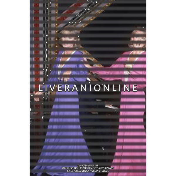 DIAP-RETROSPETTIVA GEMELLE ALICE E ELLEN KESSLER BELLERINE NELLA FOTO ALICE E ELLEN KESSLER A ROMA NELL\'ANNO 1989 AG ALDO LIVERANI SAS