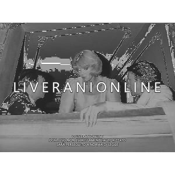 Le Gemelle Alice e Ellen Kessler, ballerine e cantanti tedesche - RETROSPETTIVA nella foto Ellen con Umberto Orsini e Helmut Berger a Venezia nell’anno 1980 ©ARCHIVIO / AGENZIA ALDO LIVERANI SAS