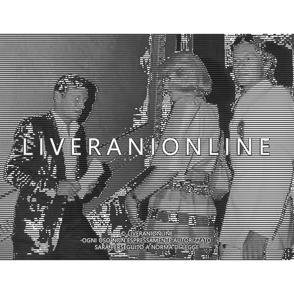 Le Gemelle Alice e Ellen Kessler, ballerine e cantanti tedesche - RETROSPETTIVA nella foto Ellen con Umberto Orsini e Helmut Berger a Venezia nell’anno 1980 ©ARCHIVIO / AGENZIA ALDO LIVERANI SAS