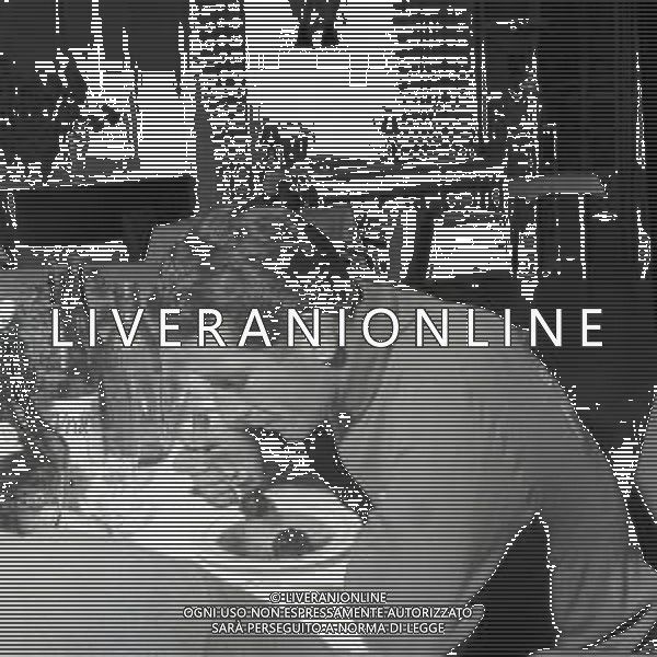 NEG-RETROSPETTIVA GASTONE NENCINI CICLISTA NELLA FOTO GASTONE NENCINI NELL\'ANNO 1950-1960 AG ALDO LIVERANI SAS