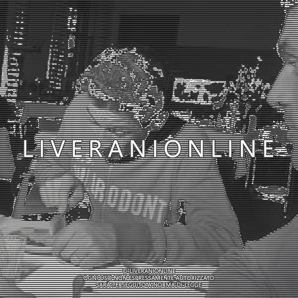 NEG-RETROSPETTIVA GASTONE NENCINI CICLISTA NELLA FOTO GASTONE NENCINI NELL\'ANNO 1950-1960 AG ALDO LIVERANI SAS