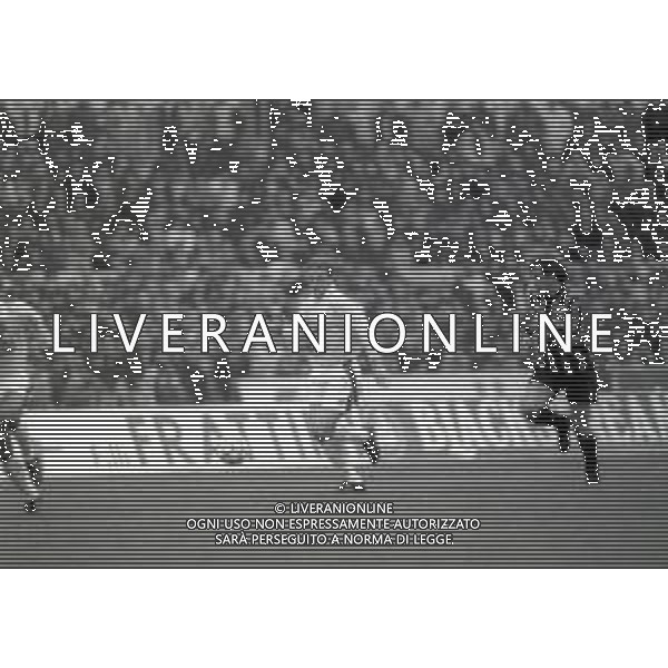 NEG-20-02-1994 ROMA CAMPIONATO DI CALCIO SERIE A LAZIO-MILAN 0-1 NELLA FOTO PAUL GASCOIGNE-DEMETRIO ALBERTINI AG ALDO LIVERANI SAS 