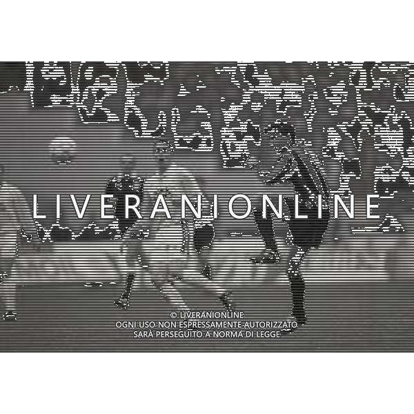 NEG-20-02-1994 ROMA CAMPIONATO DI CALCIO SERIE A LAZIO-MILAN 0-1 NELLA FOTO ALESSANDRO COSTACURTA E ALEN BOKSIC AG ALDO LIVERANI SAS