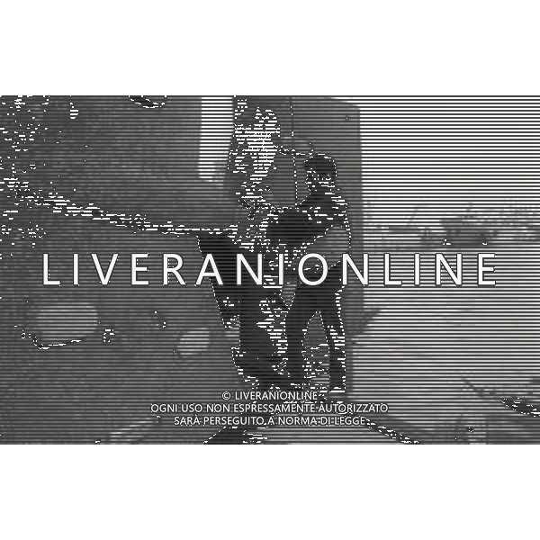 NEG MAZZARA DEL VALLO- I PESCHERECCI FERMI PER LA CRISI DELLA PESCA NELL\'ANNO 1982 AG ALDO LIVERANI SAS