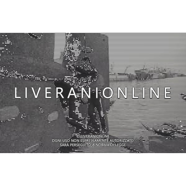 NEG MAZZARA DEL VALLO- I PESCHERECCI FERMI PER LA CRISI DELLA PESCA NELL\'ANNO 1982 AG ALDO LIVERANI SAS