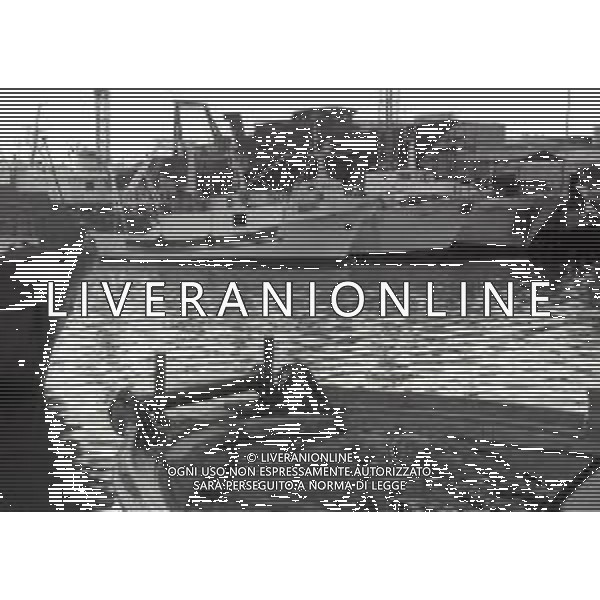 NEG MAZZARA DEL VALLO- I PESCHERECCI FERMI PER LA CRISI DELLA PESCA NELL\'ANNO 1982 AG ALDO LIVERANI SAS