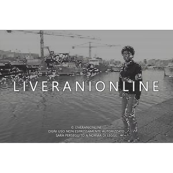 NEG MAZZARA DEL VALLO- I PESCHERECCI FERMI PER LA CRISI DELLA PESCA NELL\'ANNO 1982 AG ALDO LIVERANI SAS
