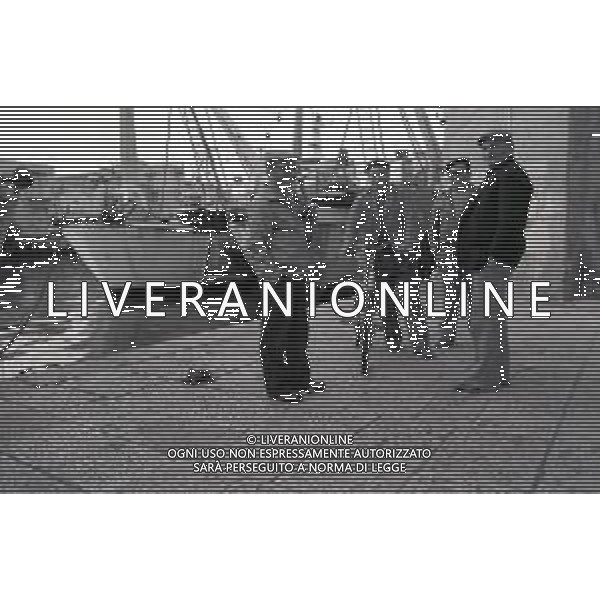 NEG MAZZARA DEL VALLO- I PESCHERECCI FERMI PER LA CRISI DELLA PESCA NELL\'ANNO 1982 AG ALDO LIVERANI SAS