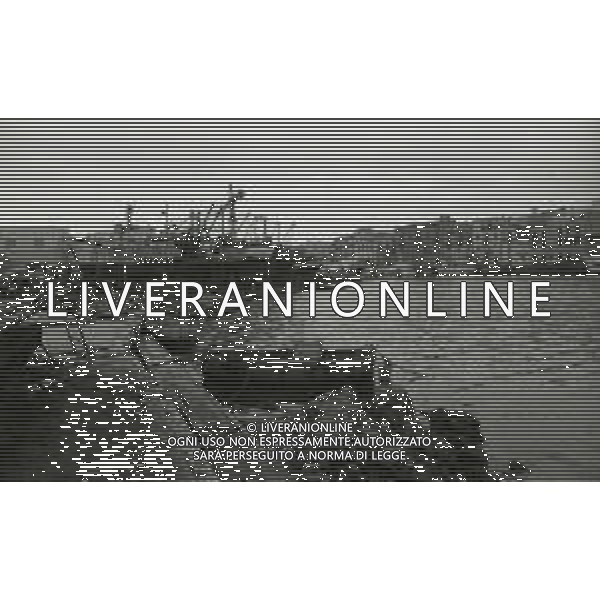NEG MAZZARA DEL VALLO- I PESCHERECCI FERMI PER LA CRISI DELLA PESCA NELL\'ANNO 1982 AG ALDO LIVERANI SAS