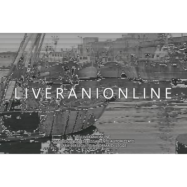 NEG MAZZARA DEL VALLO- I PESCHERECCI FERMI PER LA CRISI DELLA PESCA NELL\'ANNO 1982 AG ALDO LIVERANI SAS