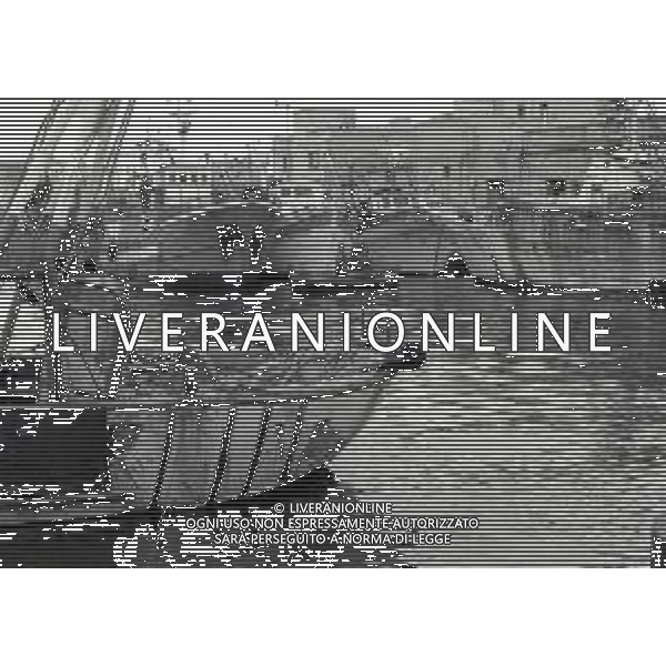 NEG MAZZARA DEL VALLO- I PESCHERECCI FERMI PER LA CRISI DELLA PESCA NELL\'ANNO 1982 AG ALDO LIVERANI SAS