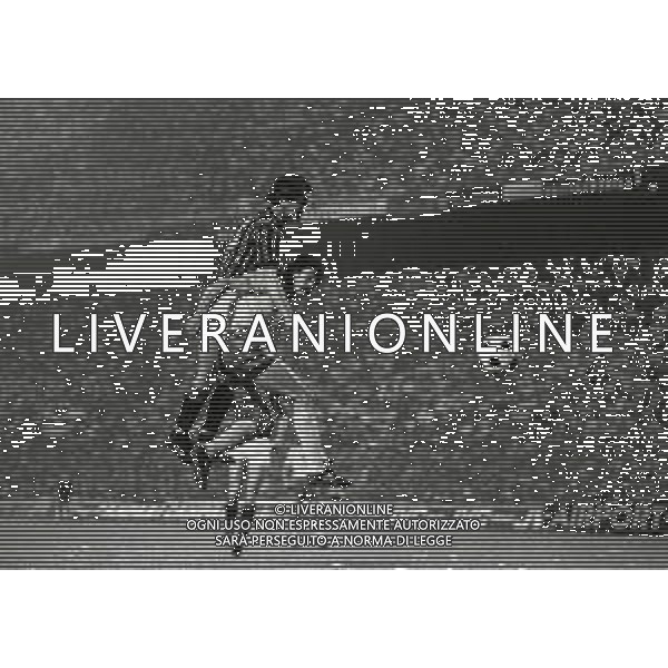 NEG-1982-1983 -MILANO COPPA ITALIA MILAN-VERONA 3-3 NELLA FOTO GOAL JOE JORDAN AG ALDO LIVERANI SAS