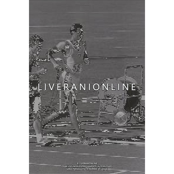 NEG-RETROSPETTIVA MAURIZIO DAMILANO ATLETA NELLA FOTO MAURIZIO DAMILANO AD ATENE AI CAMPIONATI EURPEI DI ATLETICA NELL\'ANNO 1982 AG ALDO LIVERANI SAS