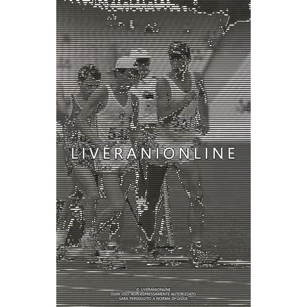 NEG-RETROSPETTIVA MAURIZIO DAMILANO ATLETA NELLA FOTO MAURIZIO DAMILANO AD ATENE AI CAMPIONATI EURPEI DI ATLETICA NELL\'ANNO 1982 AG ALDO LIVERANI SAS