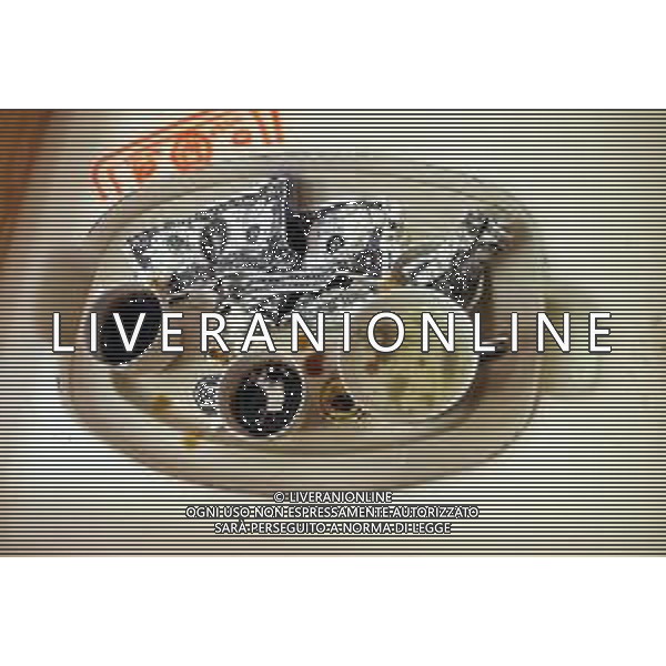 IMOLA 19 11 2025 CONFERENZA STAMPA terza edizione dell asta benefica L Arte per la Solidarieta\' sostegno di Casa Hogar in Messico presso l Istituto delle Piccole Suore di Santa Teresa di Ges mbino NELLA FOTO UN\'OPERA DI BERTOZZI-CASONI ALL\'ASTA foto gianni sanna-ag aldo liverani sas