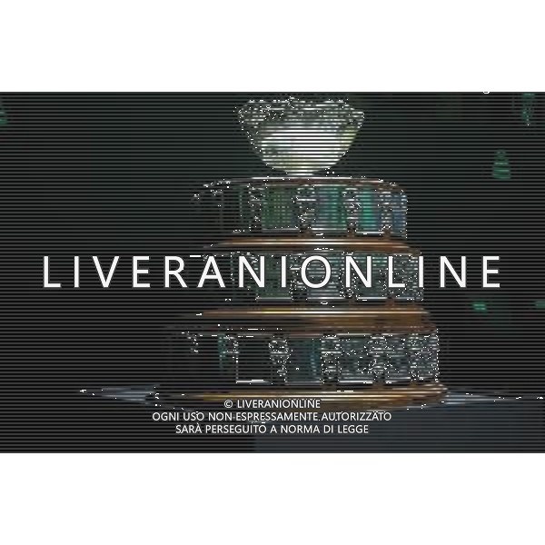 TVRCOR 19-11-2025 – 2025 Davis Cup Finals - Final Eight Bologna (BO) – SuperTennis Arena di BolognaFiere - Cerimonia in ricordo del tennista jugoslavo Nikola Pilić nella foto "L\'insalatiera", trofeo della Coppa Davis FOTO ROBERTA CORRADIN-AG ALDO LIVERANI SAS