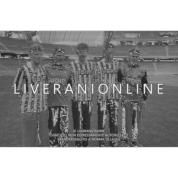NEG- RETROSPETTIVA JUVENTUS CALCIO NELLA FOTO PRESENTAZIONE DEI NUOVI ACQUISTI: DINO BAGGIO, ANGELO PERUZZI, LAMBERTO PIOVANELLI, MASSIMO CARRERA E FABIO MARCHIORO NEL GIUGNO DELL’ANNO 1991 AG ALDO LIVERANI SAS