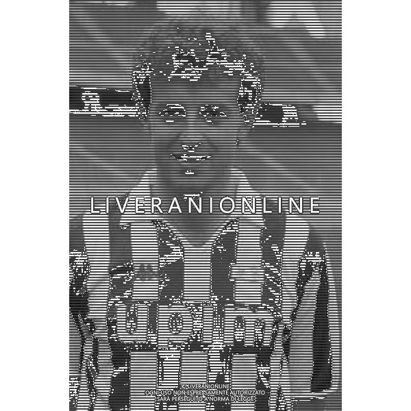 NEG- RETROSPETTIVA JUVENTUS CALCIO NELLA FOTO LAMBERTO PIOVANELLI ALLA SUA PRESENTAZIONE COME NUOVO ACQUISTO NEL GIUGNO NELL\'ANNO 1991 AG ALDO LIVERANI SAS