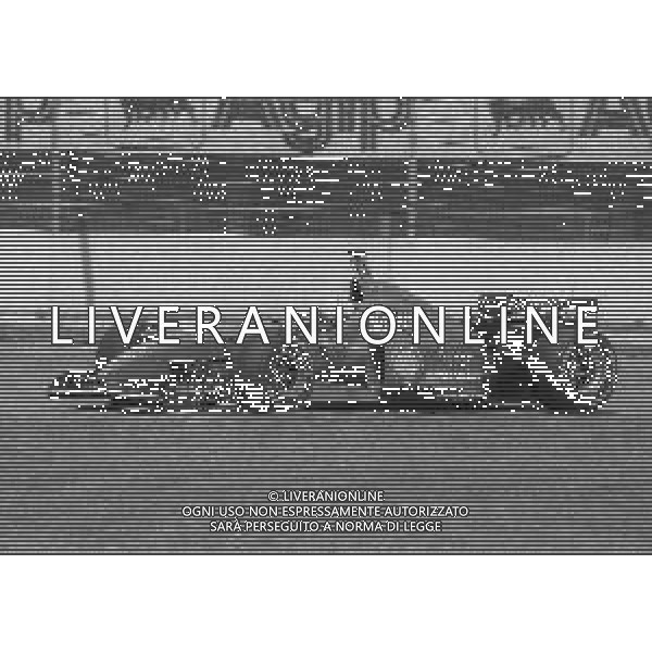 NEG-05-MAGGIO 1996 IMOLA-GRAN PREMIO DI SAN MARINO F1 NELLA FOTO EDDIE IRVINE AG ALDO LIVERANI SAS