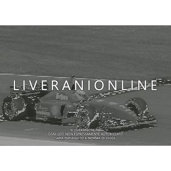 NEG-05-MAGGIO 1996 IMOLA-GRAN PREMIO DI SAN MARINO F1 NELLA FOTO EDDIE IRVINE AG ALDO LIVERANI SAS