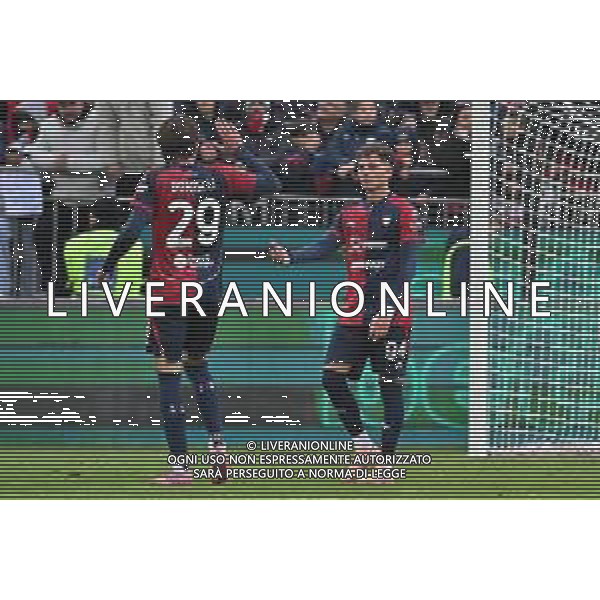 22-11-2025. Cagliari calcio-Genoa F.C: calcio, 12° giornta serie A 2025/2026, campionato calcio Italia, stadio Unipol Domus Cagliari. Foto Salvatore Moi/Agenzia Aldo Liverani s.as. Nella foto: Gol Cagliari in casa allo stadio Unipol Domus contro Genoa. Segna: Sebastiano Esposito Cagliari ©MOI SALVATORE - AGENZIA ALDO LIVERANI SAS