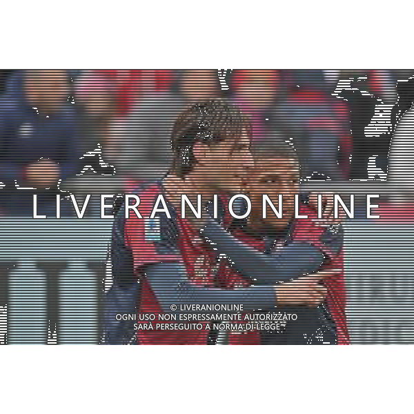 22-11-2025. Cagliari calcio-Genoa F.C: calcio, 12° giornta serie A 2025/2026, campionato calcio Italia, stadio Unipol Domus Cagliari. Foto Salvatore Moi/Agenzia Aldo Liverani s.as. Nella foto: Gol Cagliari in casa allo stadio Unipol Domus contro Genoa. Segna: Gennaro Borrelli Cagliari ©MOI SALVATORE - AGENZIA ALDO LIVERANI SAS