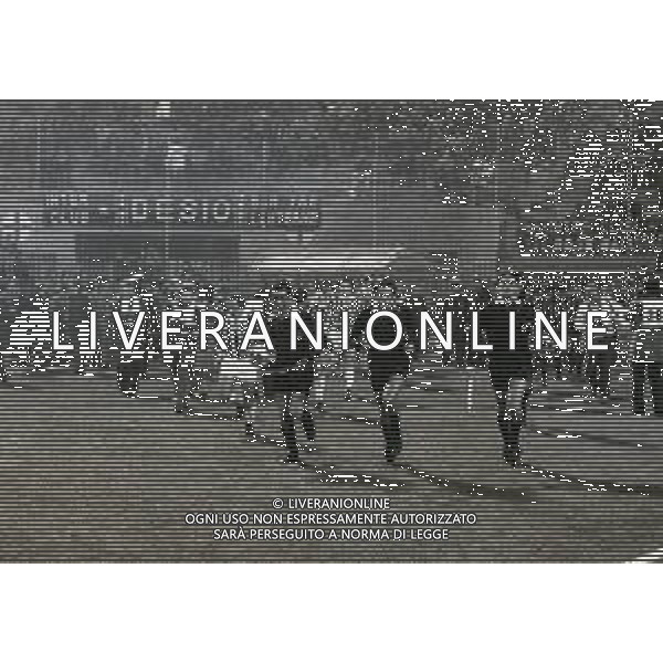 28-11-1979 MILANO QUARTI DI FINALE ANDATA DI COPPA ITALIA INTER -JUVENTUS 1-2 NELLAFOTO LA TERNA ARBITRALE CON L\'ARBITRO PIETRO D\'ELIA AG ALDO LIVERANI SAS