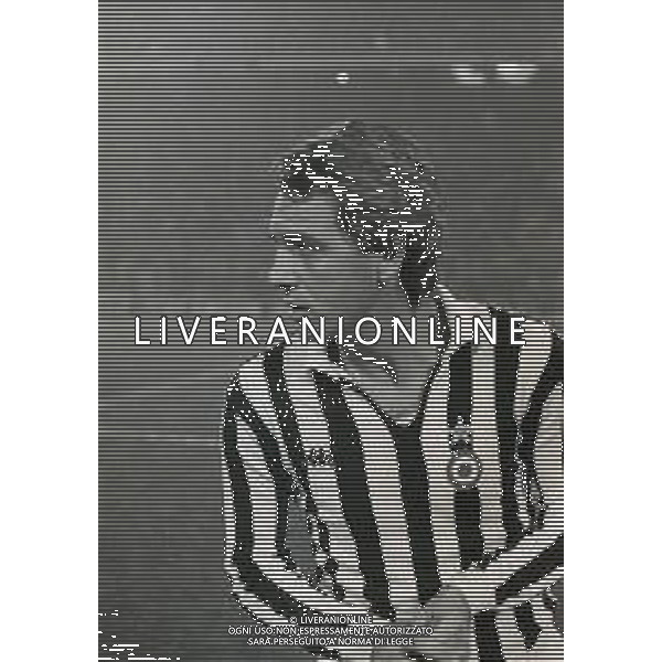 28-11-1979 MILANO QUARTI DI FINALE ANDATA DI COPPA ITALIA INTER -JUVENTUS 1-2 NELLAFOTO ROBERTO BETTEGA AG ALDO LIVERANI SAS