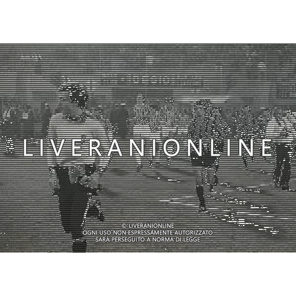 28-11-1979 MILANO QUARTI DI FINALE ANDATA DI COPPA ITALIA INTER -JUVENTUS 1-2 NELLAFOTO IVANO BORDON E ALESSANDRO ALTOBELLI AG ALDO LIVERANI SAS